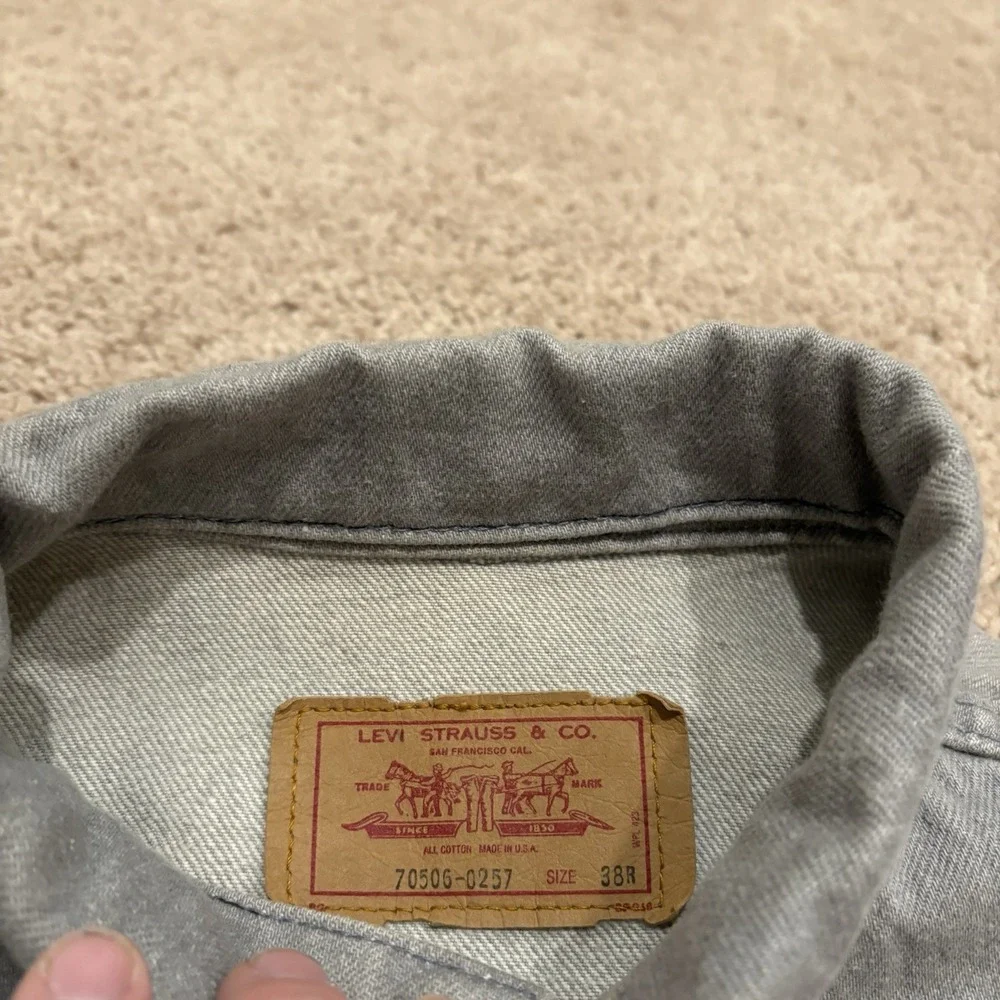 Vintage 80s Levi's Type III Trucker Jacket Mens 38 Gray Denim USA 70506-0257